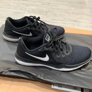 Nike black running shoes